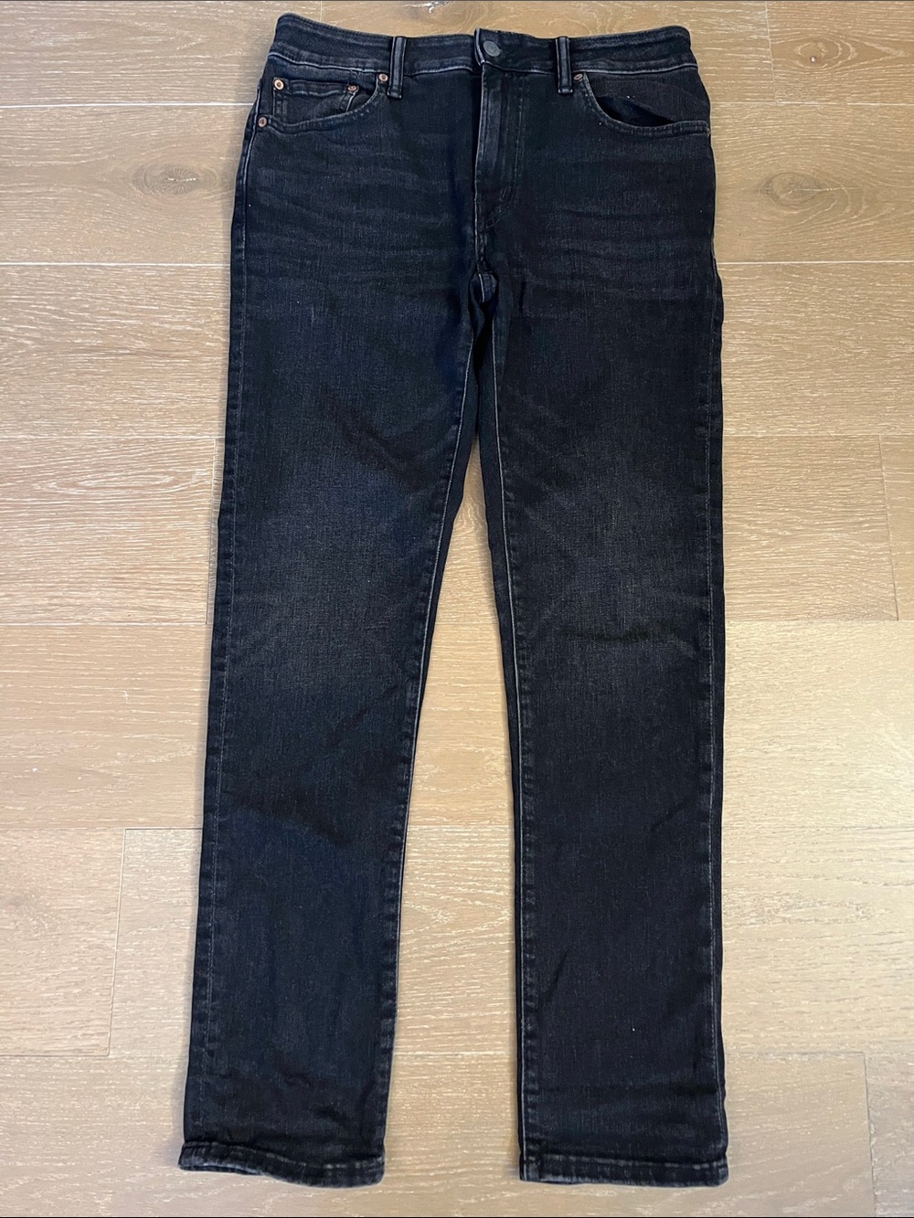 NWT American Eagle Airflex Slim Jeans in Black Wash size 32 waist/31” length